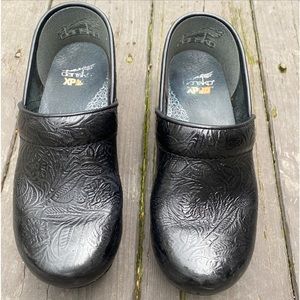 Dansko Professional Black Filigree Leather Slip-on Clog